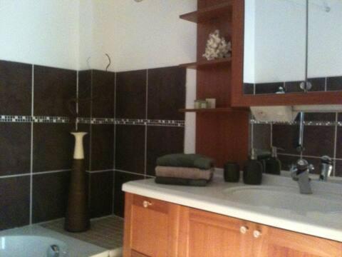 Maison Avec Jacuzzi Et Terrasse Sur Les Toits Brignon Buitenkant foto
